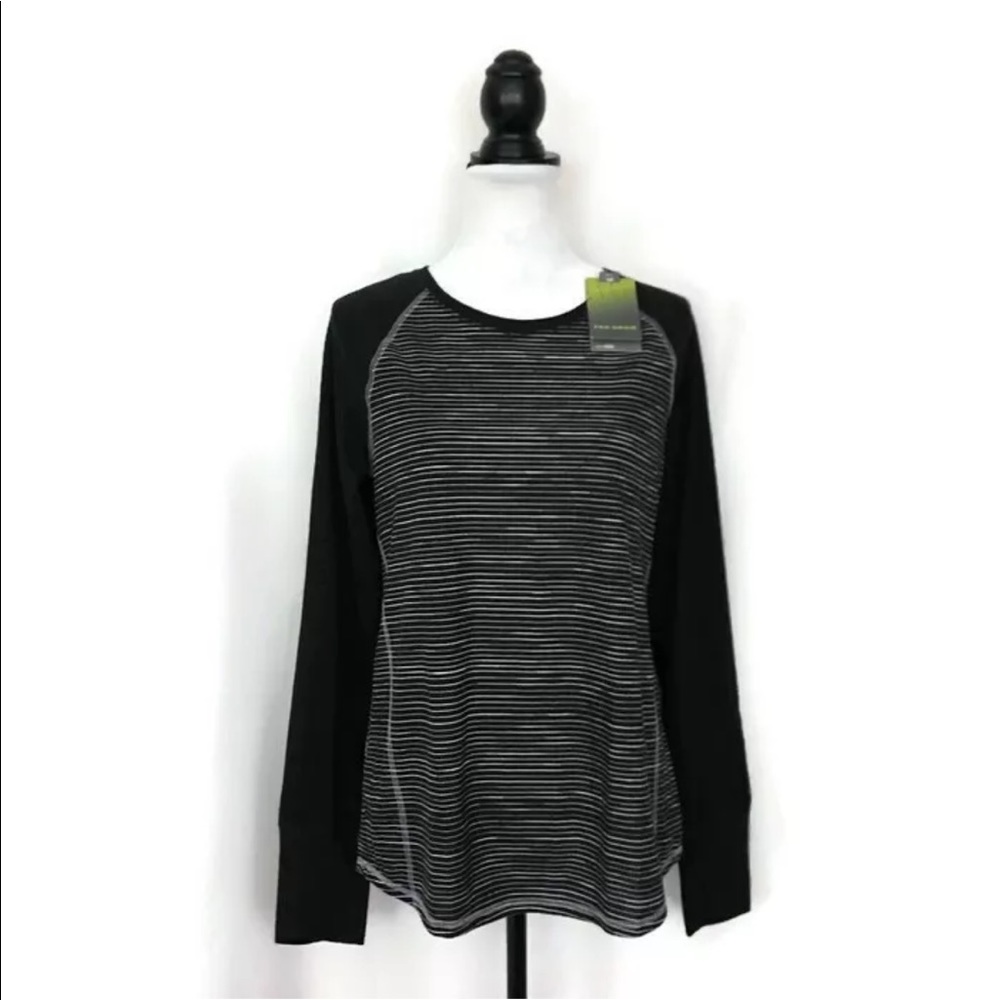 NWT WOMENS ATHLETIC SHIRT THUMBHOLES SIZE S